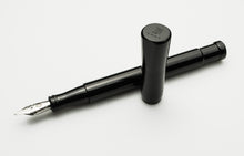 Load image into Gallery viewer, Model 50 Grandis Fountain Pen - Solid Black