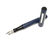 Load image into Gallery viewer, Model 03 Iterum Fountain Pen - Indigo Black