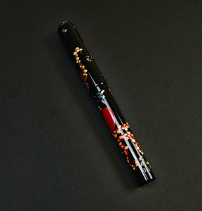 Model 03M Maki-e Eel vs Octopus Small Edition