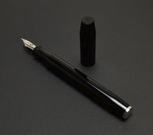 Load image into Gallery viewer, Model 46L Fountain Pen - Black AL