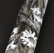 Load image into Gallery viewer, 03M A.A. Vacharat Flowers on Snow