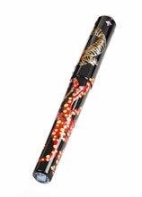 Load image into Gallery viewer, Model 03M Maki-e Eel vs Octopus Small Edition