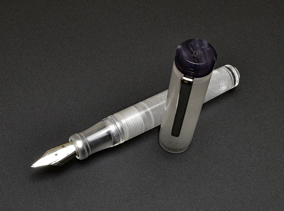 Model 20p Fountain Pen Smoke Ice – Franklin-Christoph