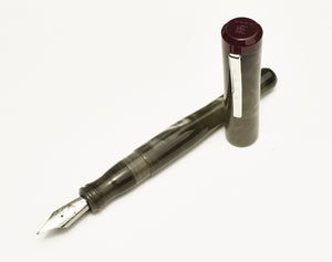 Model 02 Intrinsic Fountain Pen - Smoke & Cinnamaroon SE