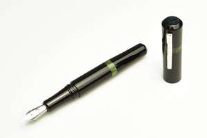 Model 19 Fountain Pen - Black & Olive Green SE
