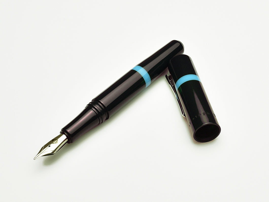 Model 19 Fountain Pen - Midnight Sky SE