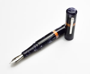 Model 19 Fountain Pen - Smokey Orange SE