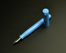 Load image into Gallery viewer, Model 20 Marietta Fountain Pen - Sky Blue