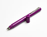 Franklin-Christoph Model 25 Eclipse FP - Plum, special edition with silver clip and cap, on a white background.