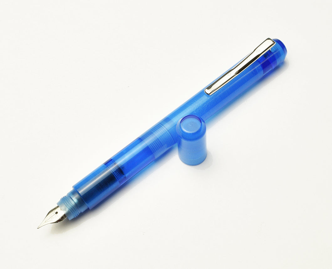 Model 25 Eclipse Fountain Pen - Maya Blue