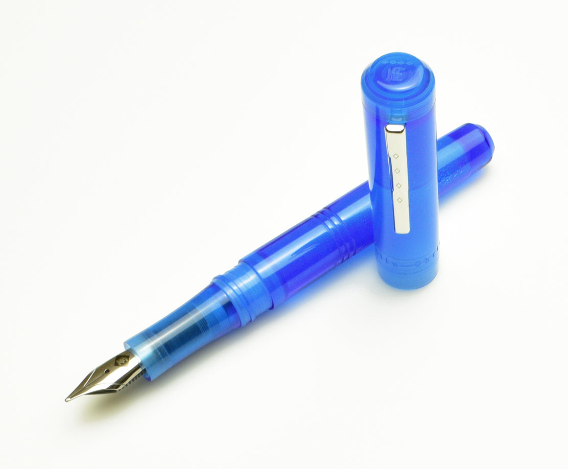 Model 31 Omnis Fountain Pen - Maya Blue – Franklin-Christoph