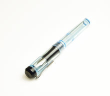 Load image into Gallery viewer, Model 31 Omnis Fountain Pen - Midnight and Polar Ice SE