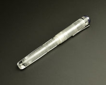 Load image into Gallery viewer, Model 31 Omnis Fountain Pen - Smoke &amp; Ice