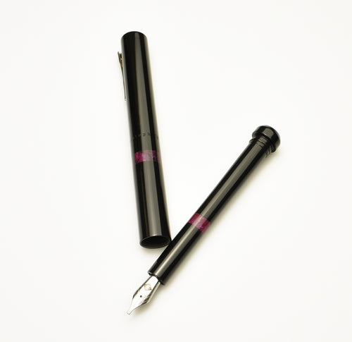 Model 33 Abditus - Black Blackberry SE