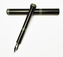 Load image into Gallery viewer, Model 33 Abditus Fountain Pen - Black &amp; Diamondcast Green