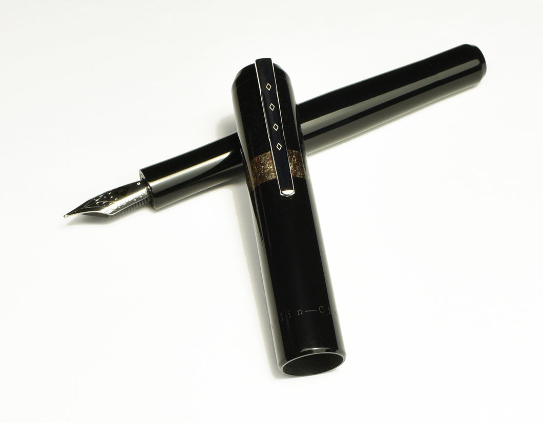Model 40 Panther FP - Black & Diamondcast Brown