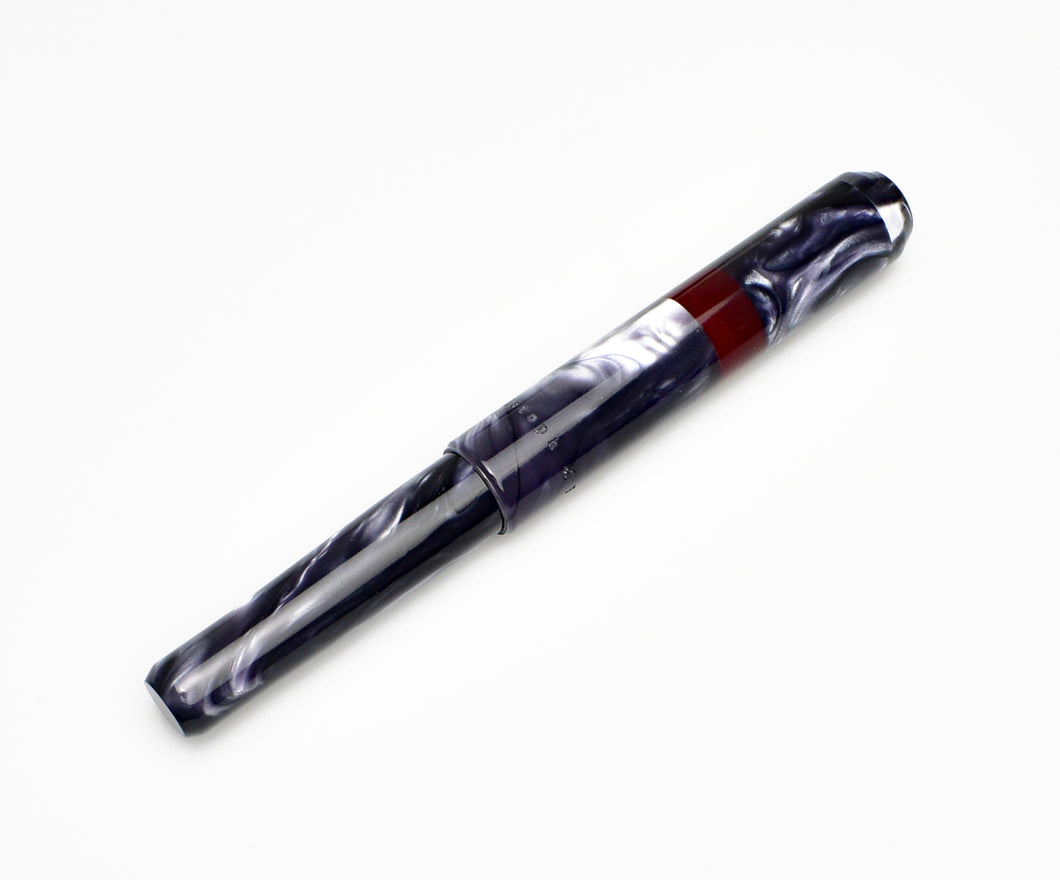 Model 40 Panther Fountain Pen - Smoke & Maroon