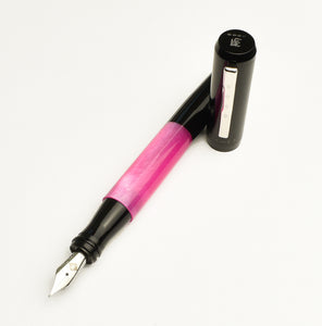 Model 55 Pentium Fountain Pen - Black and Pink Pearl SE