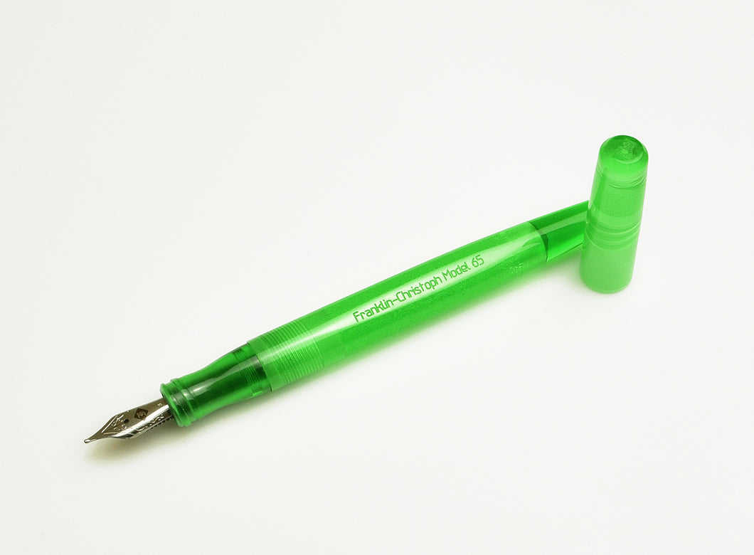 Model 65 Stabilis Fountain Pen - Kerry Green SE