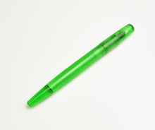 Load image into Gallery viewer, Model 65 Stabilis Fountain Pen - Kerry Green SE