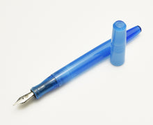 Load image into Gallery viewer, Model 65 Stabilis Fountain Pen - Maya Blue