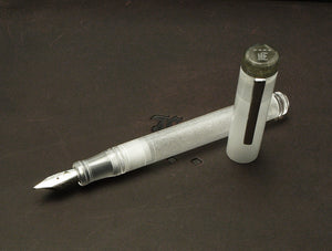 Model 20 Marietta Fountain Pen - Smoke & Ice