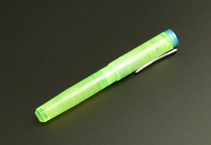 Model 20p Fountain Pen - Nuclear Green & Maya Blue SE