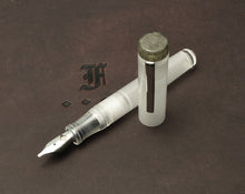 Load image into Gallery viewer, Model 20p Fountain Pen - Smoke &amp; Ice