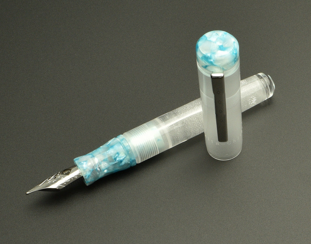 Model 20p Fountain Pen - Turqish and Ice SE